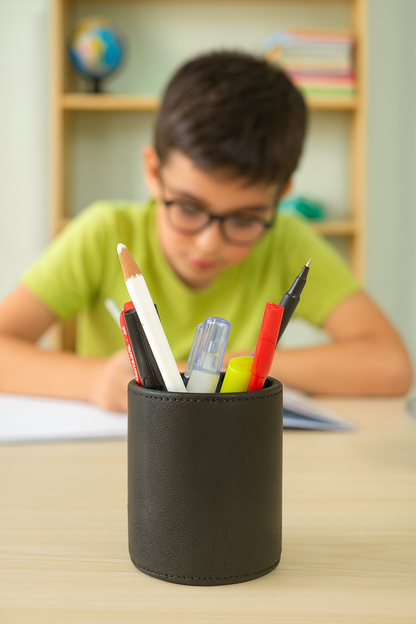 WRIZA Genuine Leather Pen Stand